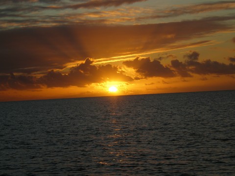 Coucher de soleil en bateau aux Grenadine